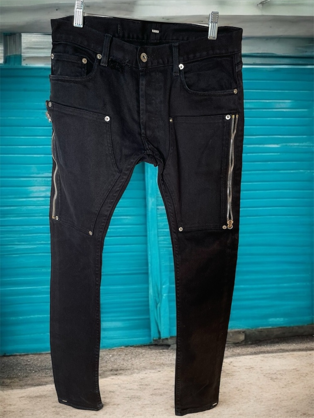 MR. COMPLETELY HAMPDEN JEANS🚨🚨